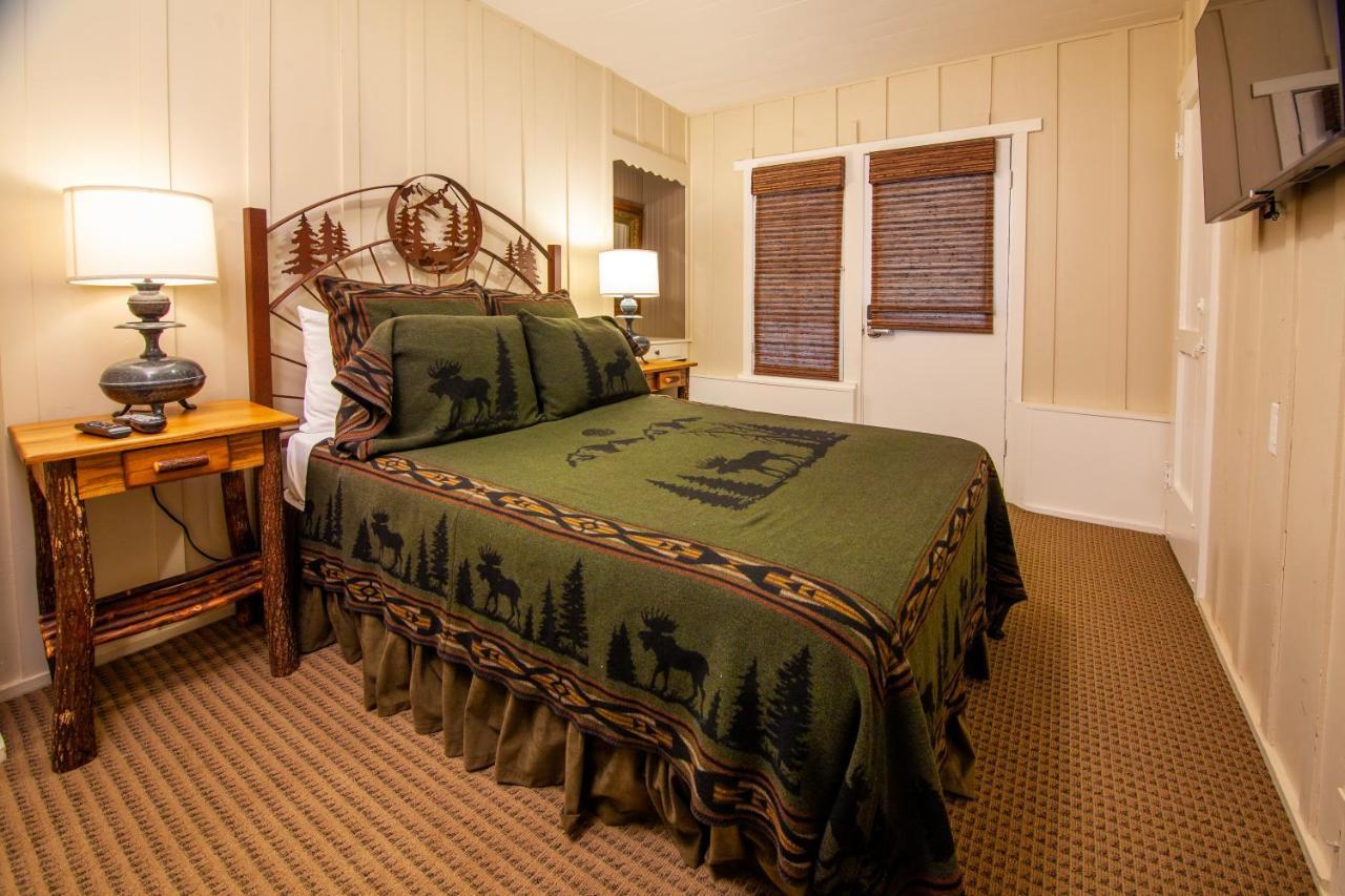 Tahquitz Pines Retreat Hotel Айдълуайлд Екстериор снимка