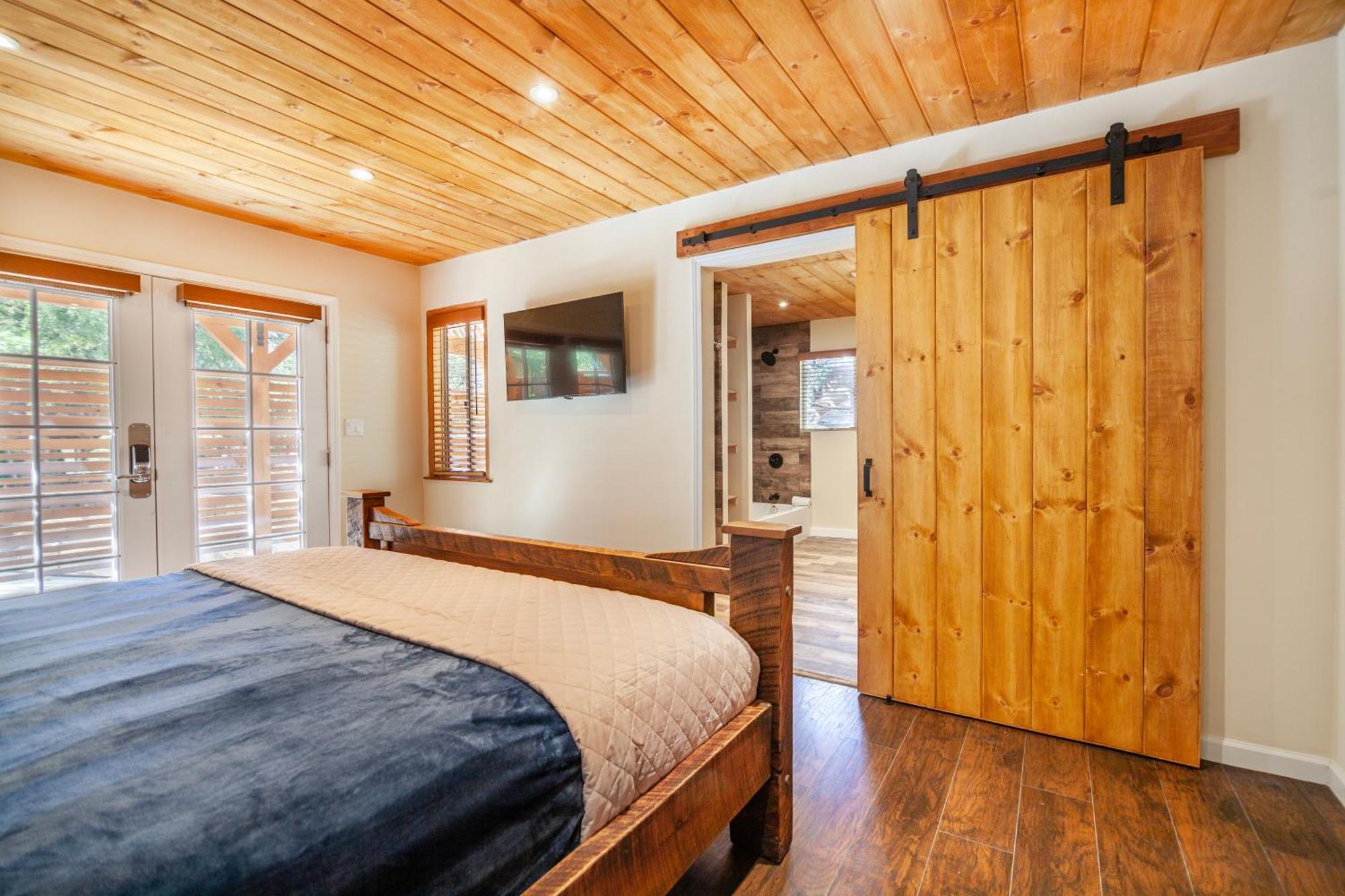 Tahquitz Pines Retreat Hotel Айдълуайлд Екстериор снимка