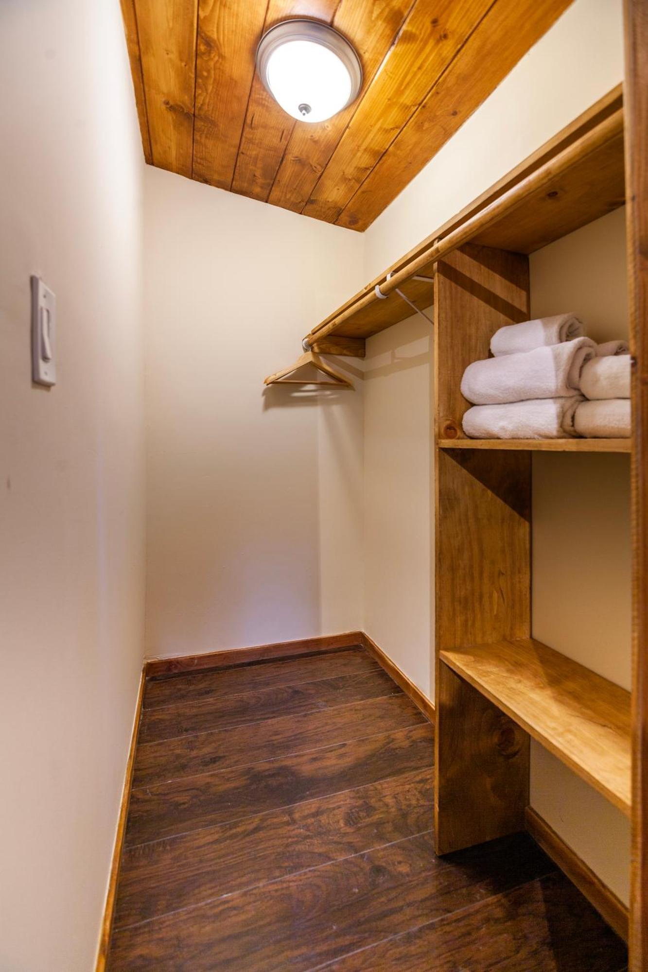 Tahquitz Pines Retreat Hotel Айдълуайлд Екстериор снимка