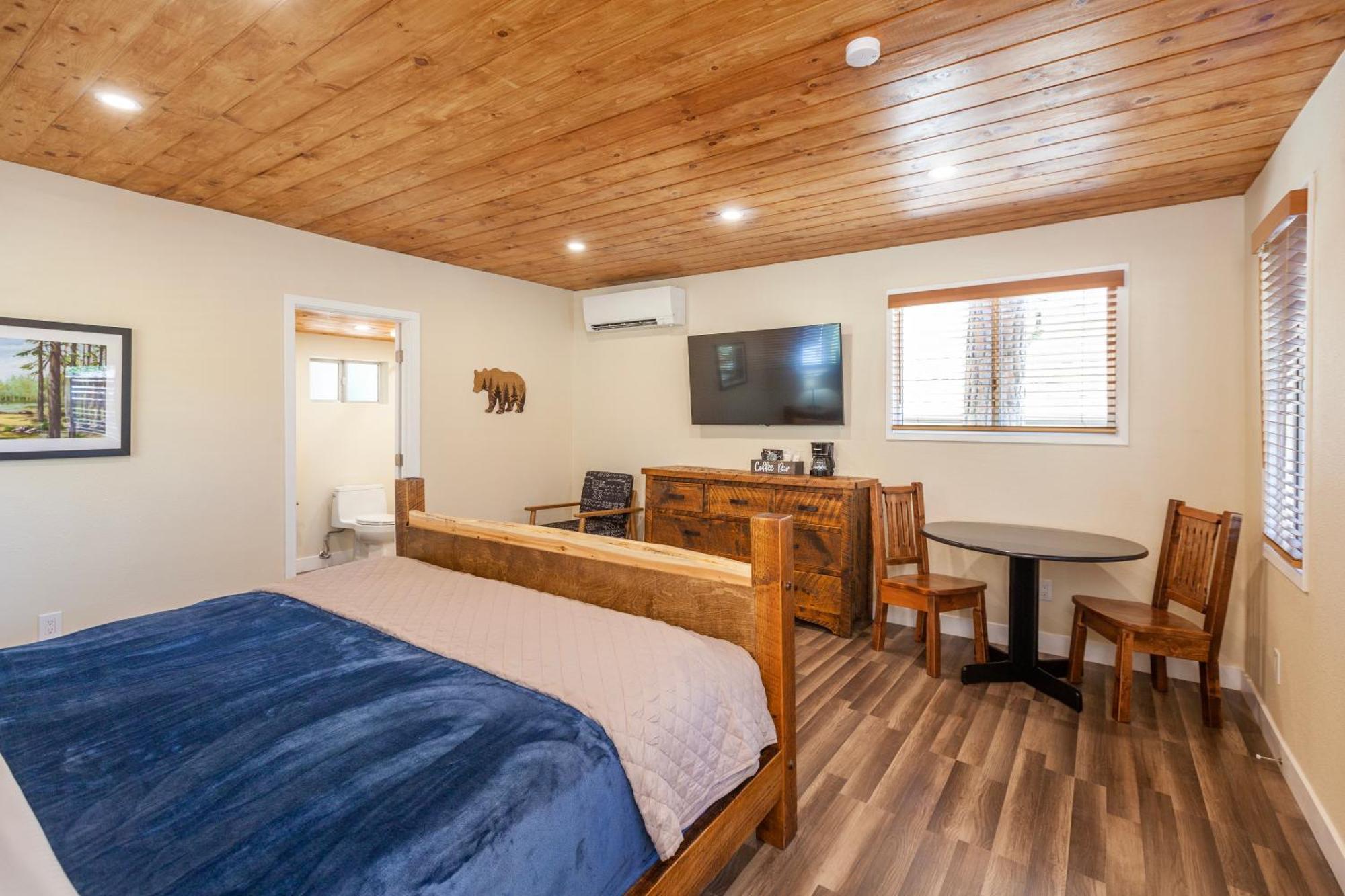 Tahquitz Pines Retreat Hotel Айдълуайлд Екстериор снимка