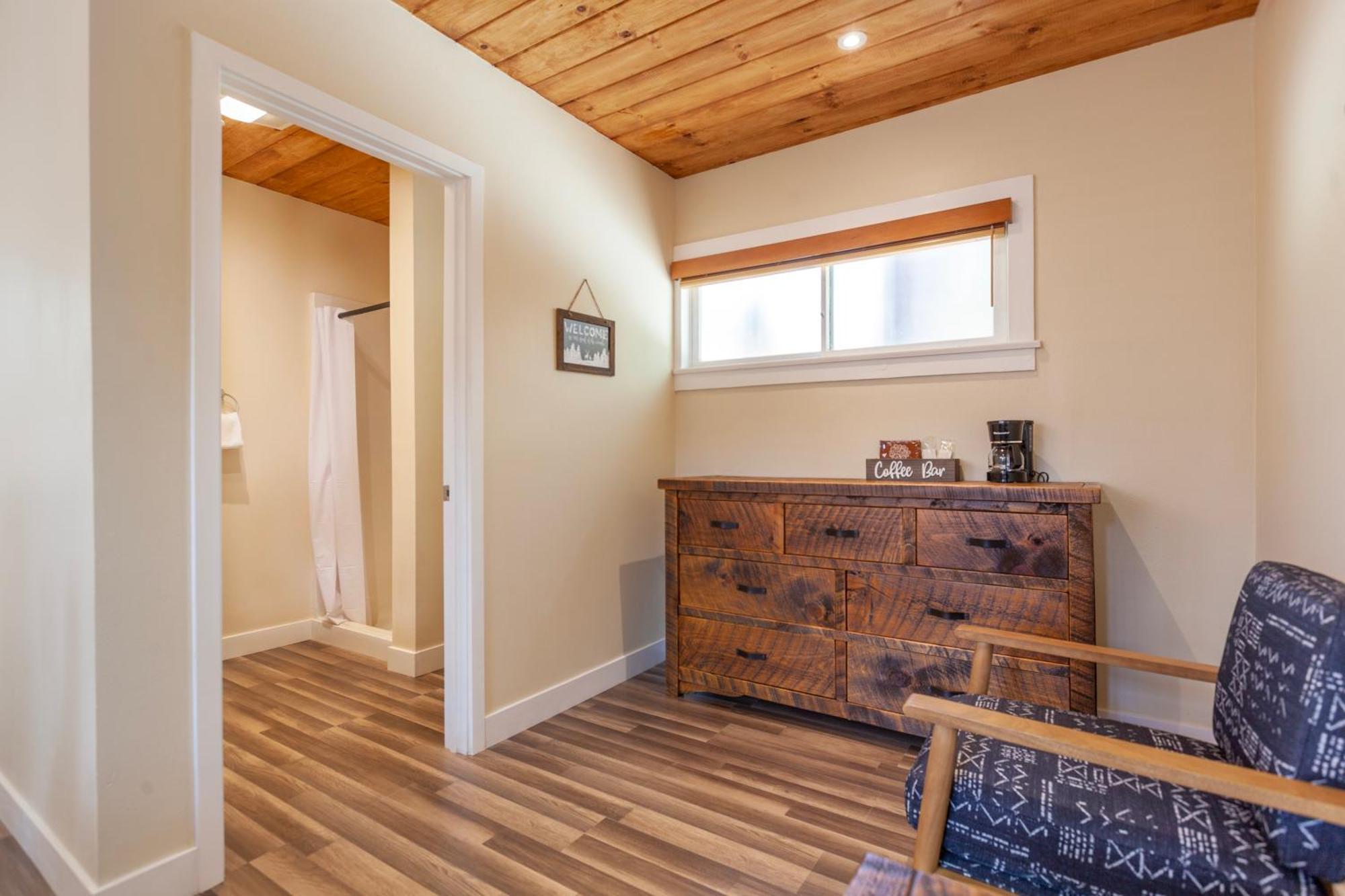 Tahquitz Pines Retreat Hotel Айдълуайлд Екстериор снимка