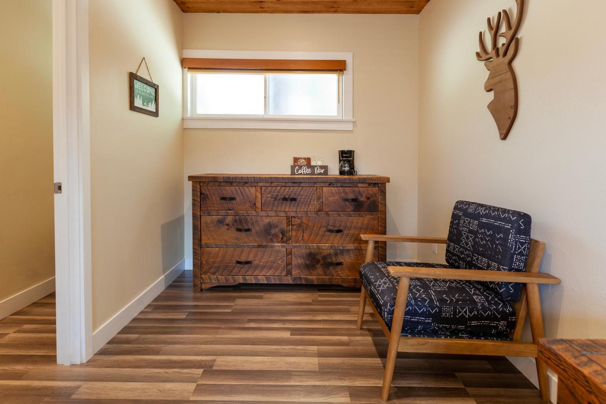 Tahquitz Pines Retreat Hotel Айдълуайлд Екстериор снимка