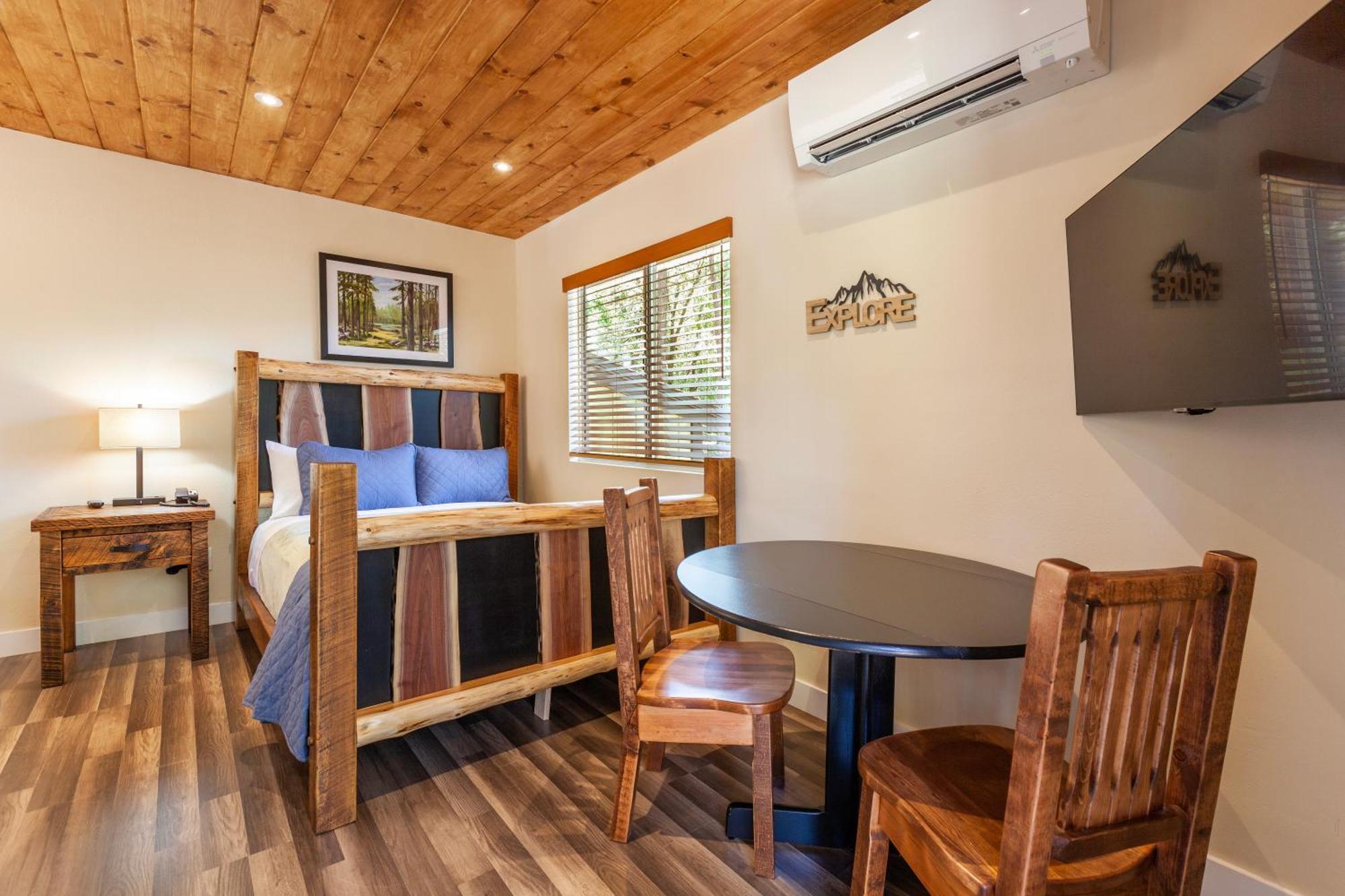 Tahquitz Pines Retreat Hotel Айдълуайлд Екстериор снимка