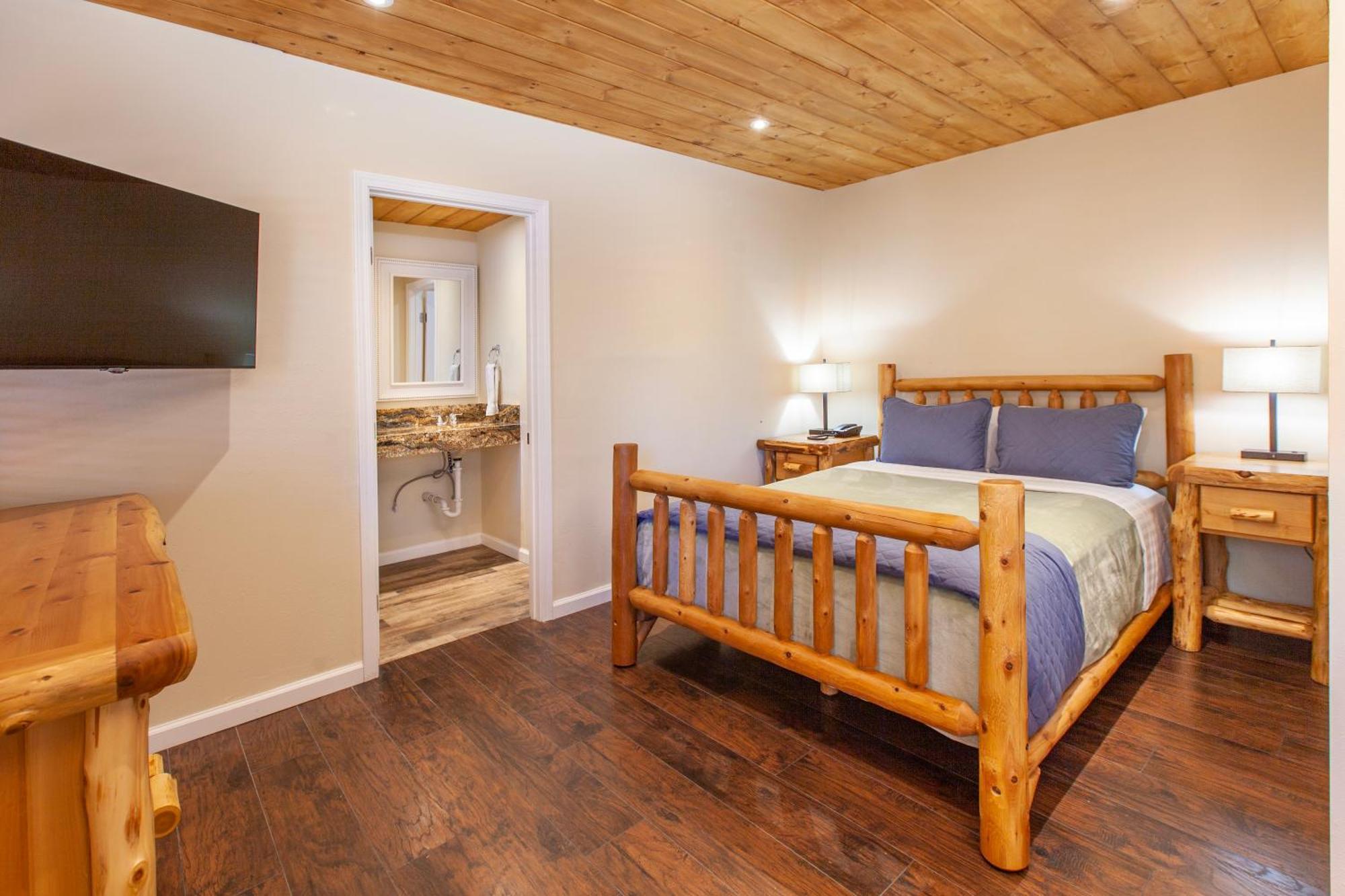 Tahquitz Pines Retreat Hotel Айдълуайлд Екстериор снимка