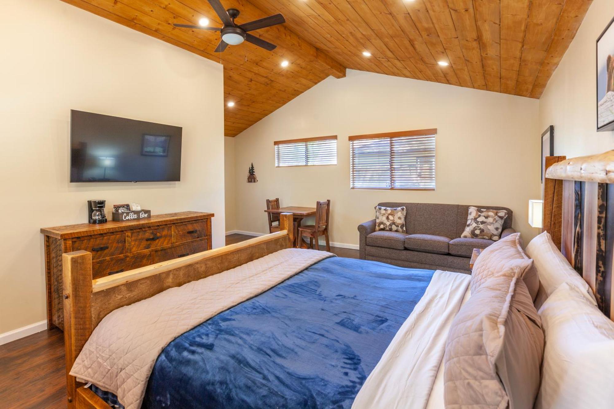 Tahquitz Pines Retreat Hotel Айдълуайлд Екстериор снимка
